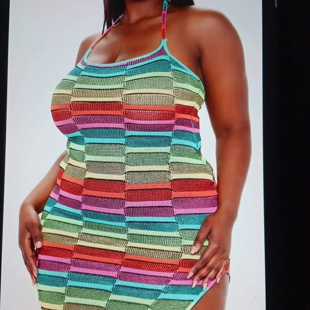 Dress - Picture 2 of 5